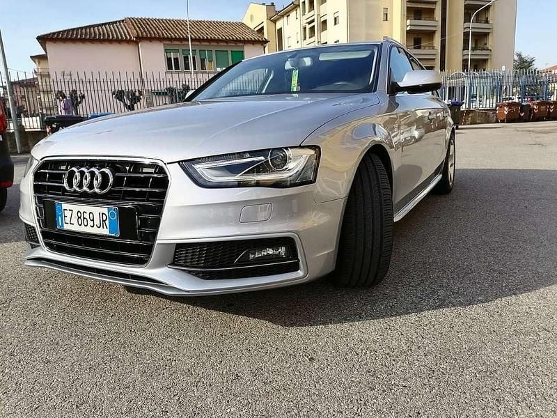 Usata Audi A4 Ambiente 150 CV (110 kW) 2015 Grigio Station wagon
