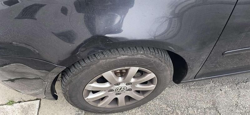 Usata VW Golf V 102 CV (75 kW) 2007 Berlina