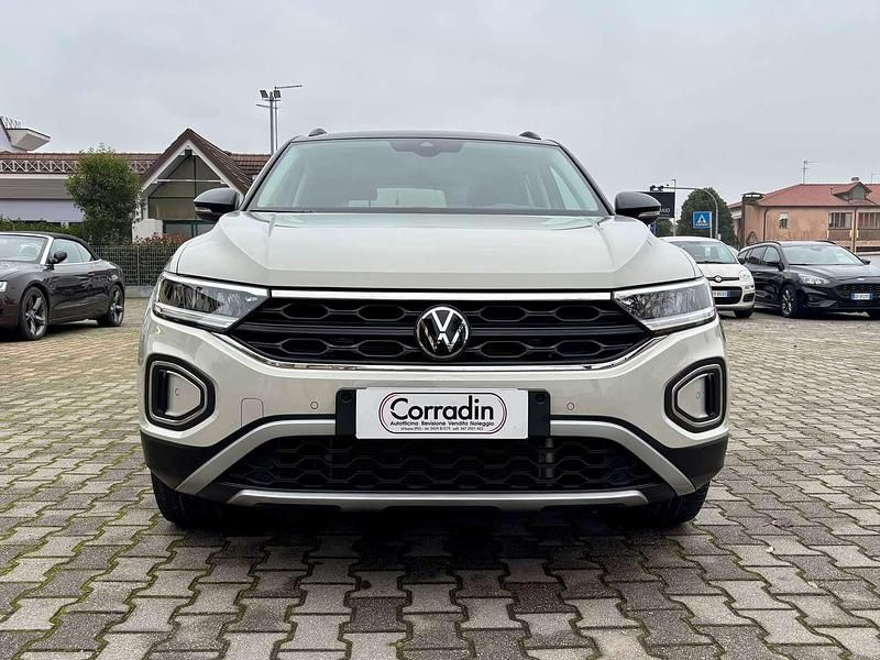 Usata VW T-Roc Sport 150 CV (110 kW) 2024 Ascot gray SUV