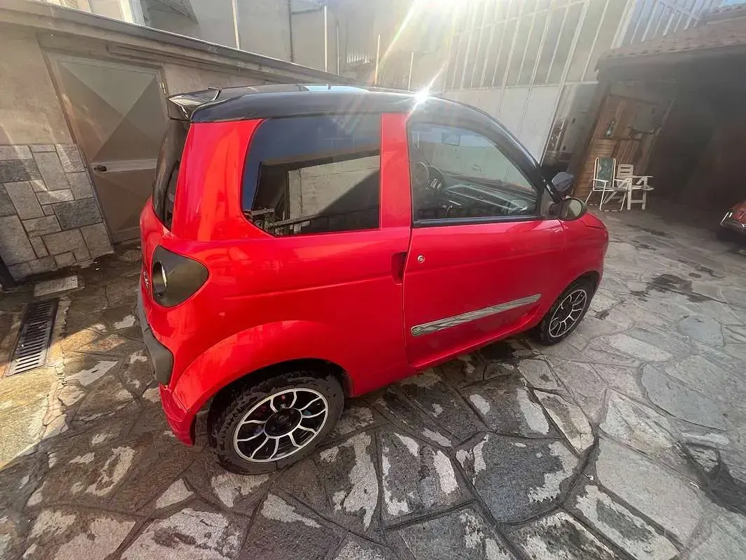 Usata Microcar M.Go 11 CV (8 kW) 2019 Rosso Utilitaria