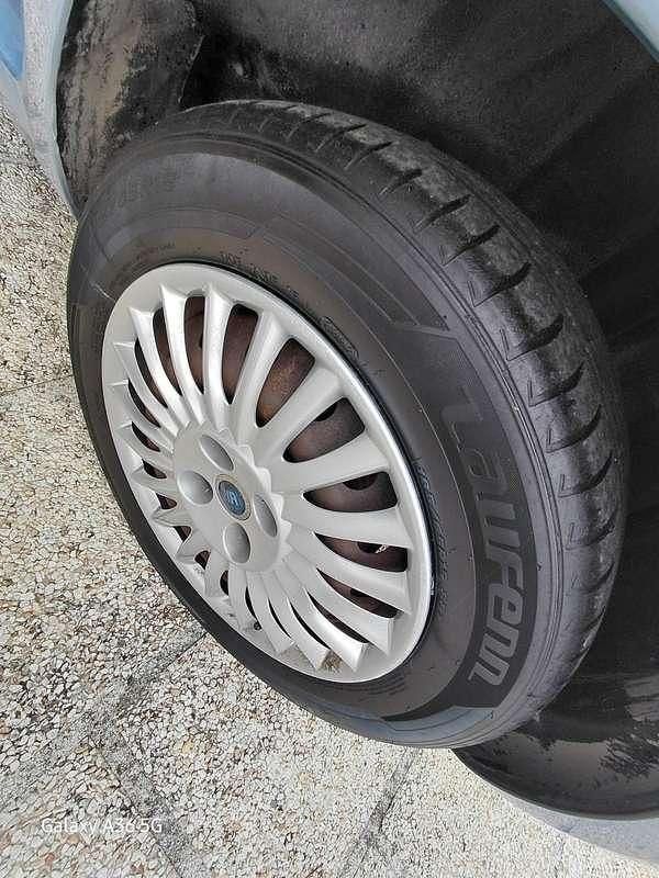 Usata Fiat Grande Punto Dynamic 77 CV (56 kW) 2005 Utilitaria