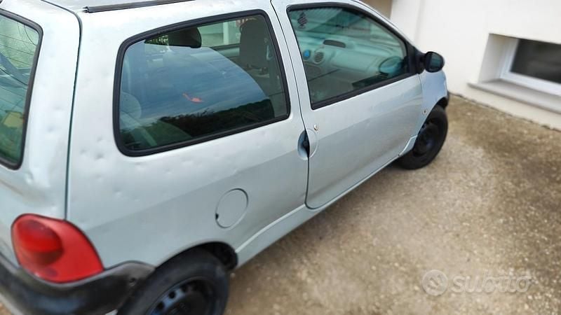 Gebraucht Renault Twingo 75 PS (55 kW) 2003 Grau Kleinwagen