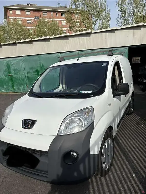 Usata Peugeot TePee Outdoor 75 CV (55 kW) 2009 Station wagon