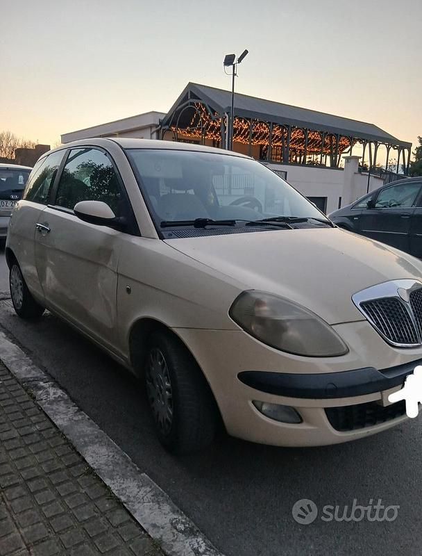 Usata Lancia Ypsilon 2005 Giallo Utilitaria