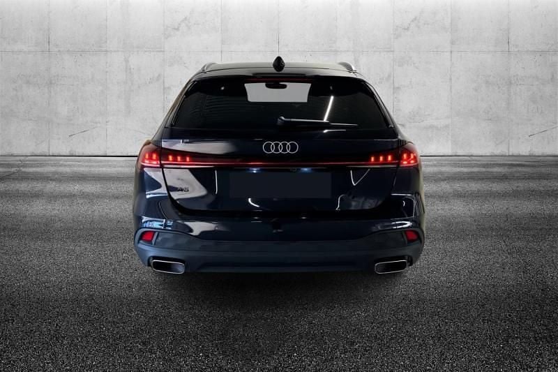 Usata Audi A5 Advanced 150 CV (110 kW) 2025 Blu metallizzato Station wagon