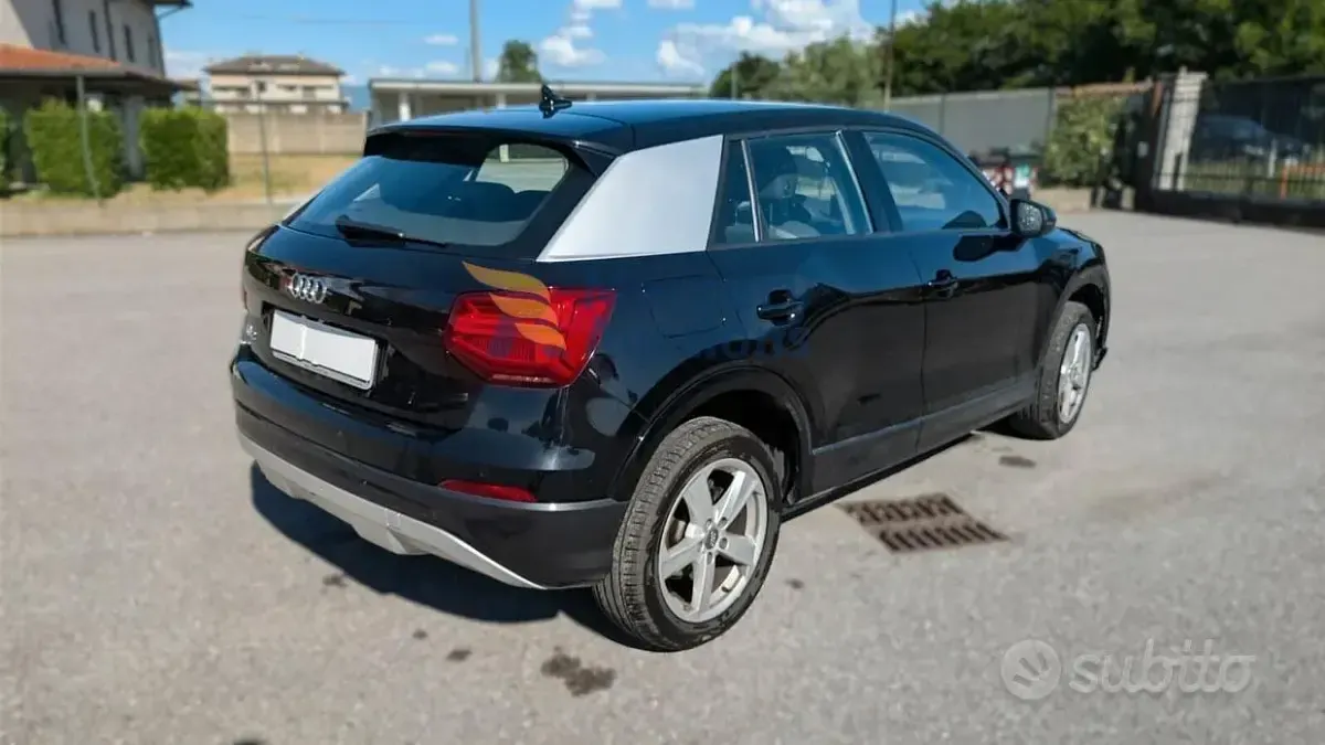 Usata Audi Q2 115 CV (84 kW) 2020 Nero SUV