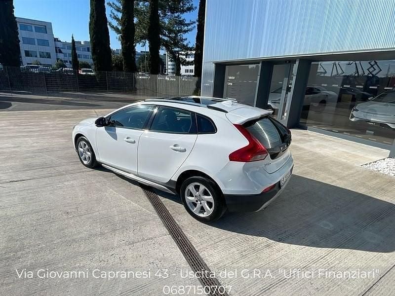 Usata Volvo V40 CC Momentum 150 CV (110 kW) 2013 Bianco Station wagon