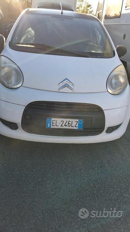 Usata Citroën C1 68 CV (50 kW) 2012 Bianco Utilitaria