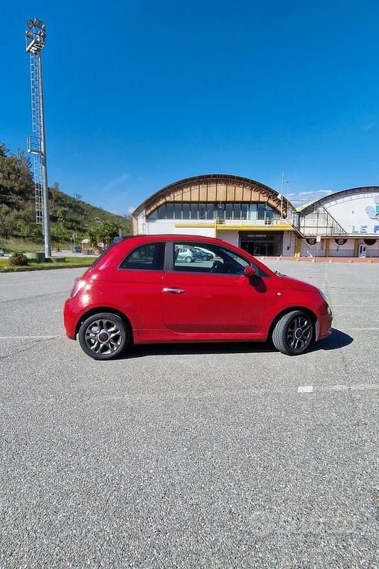 Usata Fiat 500S 95 CV (69 kW) 2014 Rosso Cabrio