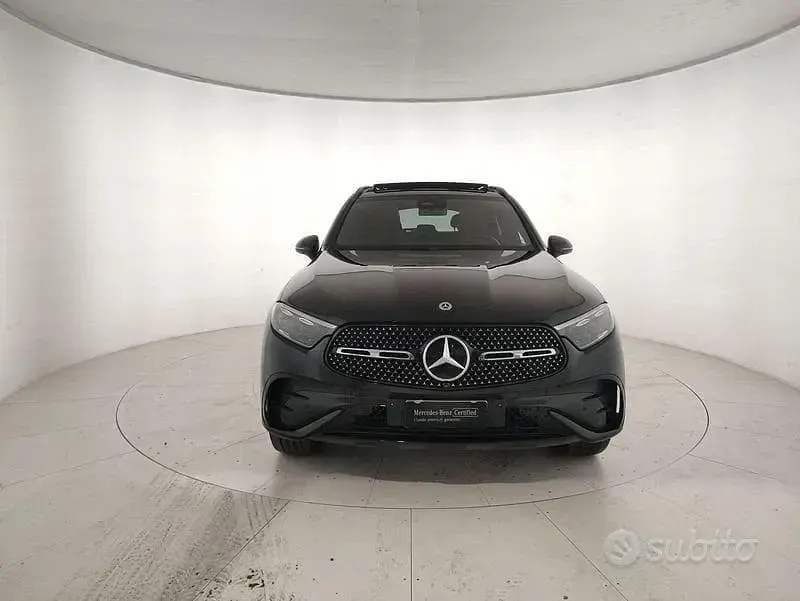 Usata Mercedes GLC300 AMG line 197 CV (144 kW) 2023 Nero SUV