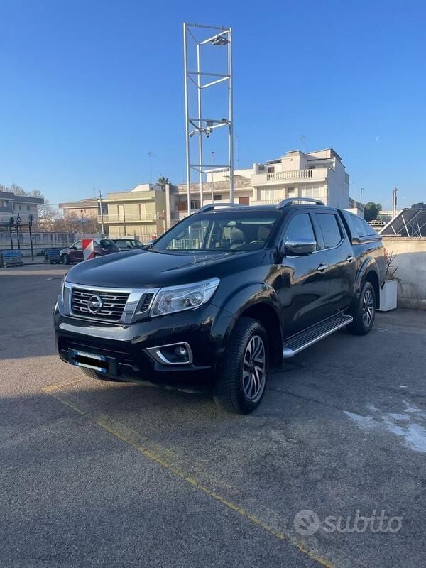 Usata Nissan Navara 190 CV (139 kW) 2017 Pick-up