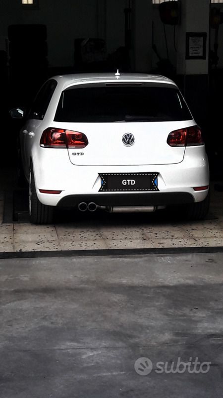 Bianco Usata 2011 VW Golf VI GTD Due volumi | 10.500 € (Cara) - Immagine 1/4