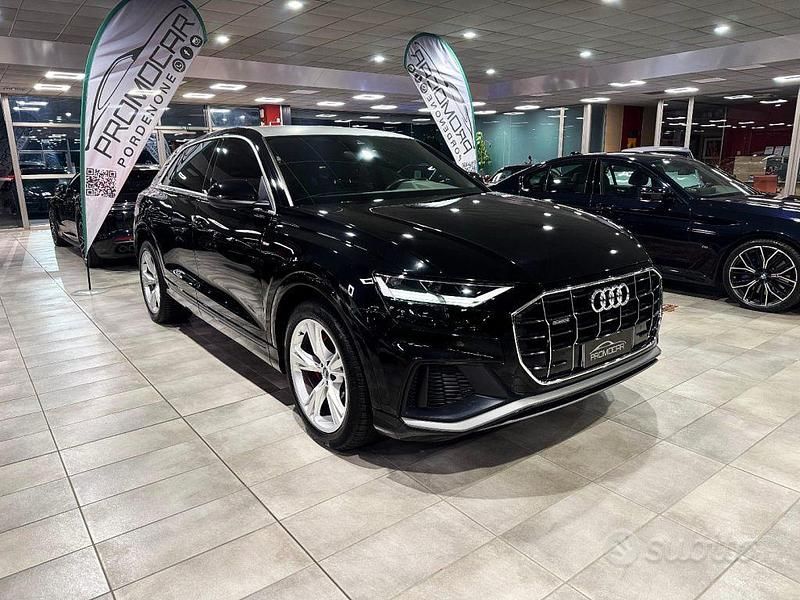 Usata Audi Q8 Sport 286 CV (210 kW) 2022 Nero SUV