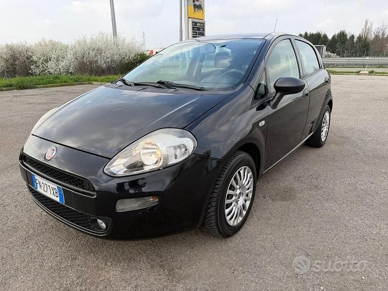 Usata Fiat Punto 2018 Nero Utilitaria