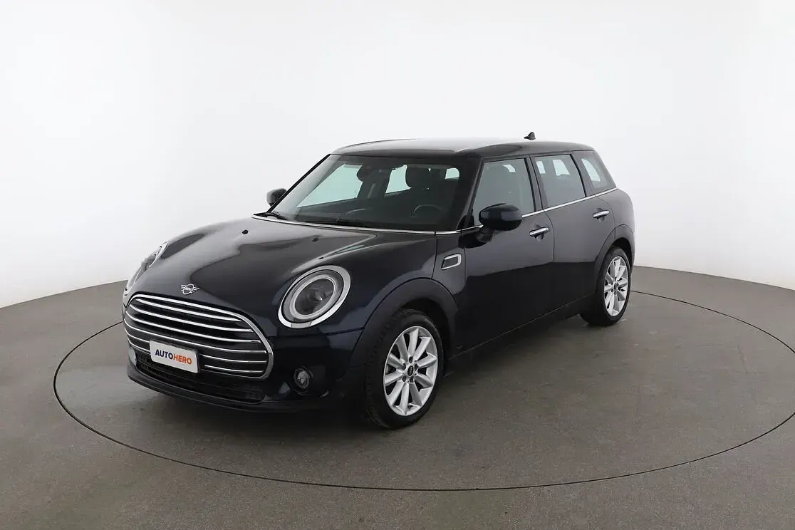 Usata Mini One D Clubman Essential 116 CV (85 kW) 2021 Blu Station wagon