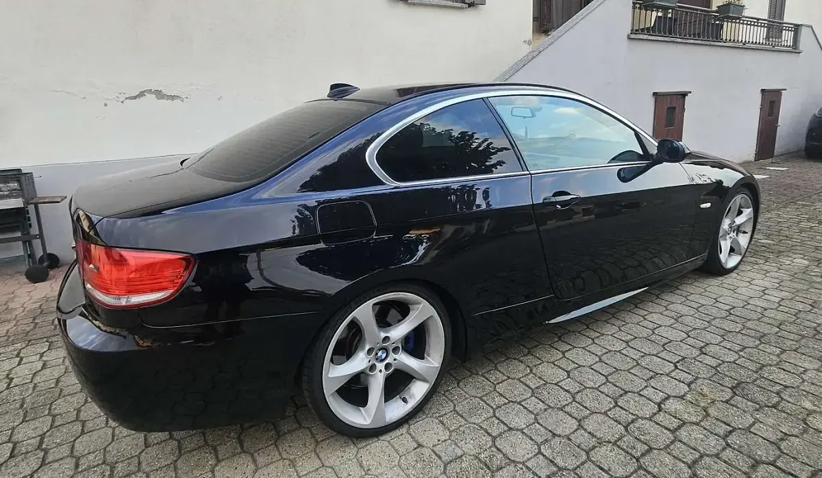 Usata BMW 330 272 CV (200 kW) 2006 Nero Coupé