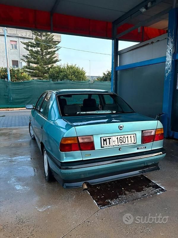 Usata Lancia Dedra S 95 CV (69 kW) 1989 Verde Berlina