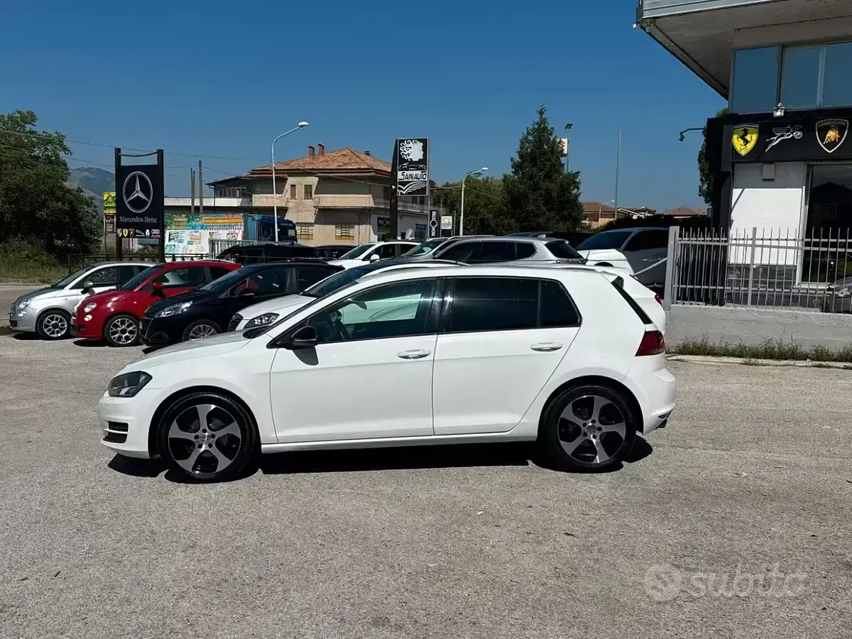 Usata VW Golf VII 110 CV (80 kW) 2016 Bianco Berlina