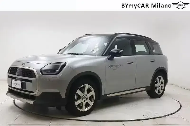 Usata Mini Countryman Favoured 156 CV (114 kW) 2024 Nero SUV