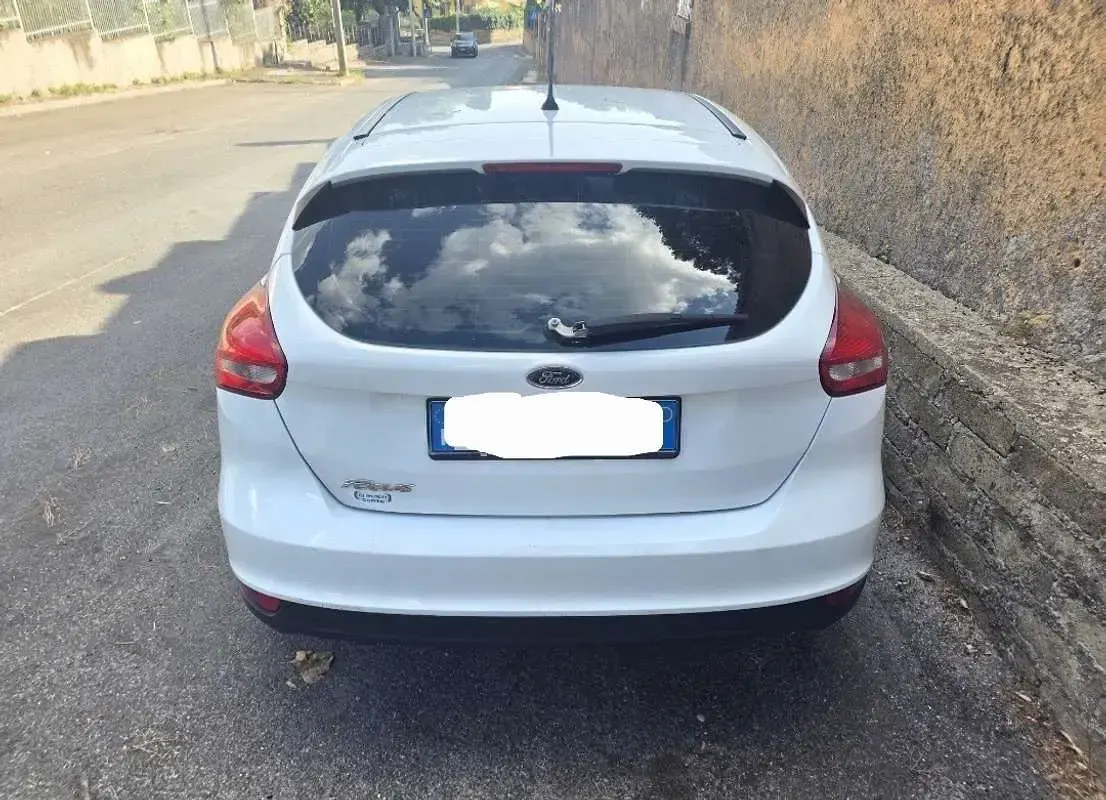 Usata Ford Focus S 95 CV (69 kW) 2017 Berlina
