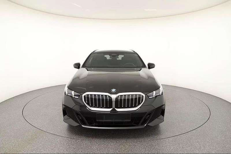 Usata BMW 520 M Sport 197 CV (144 kW) 2025 Nero Station wagon