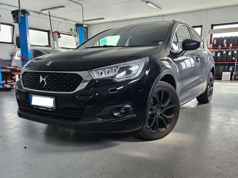 Nero Usata 2017 DS Automobiles DS4 Crossback Sport Chic SUV | 12.900 € - Immagine 1/4