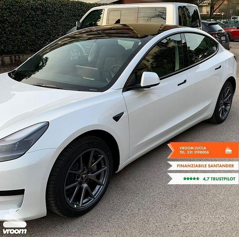 Usata Tesla Model 3 RWD 208 kW (283 CV) 2023 Bianco Berlina