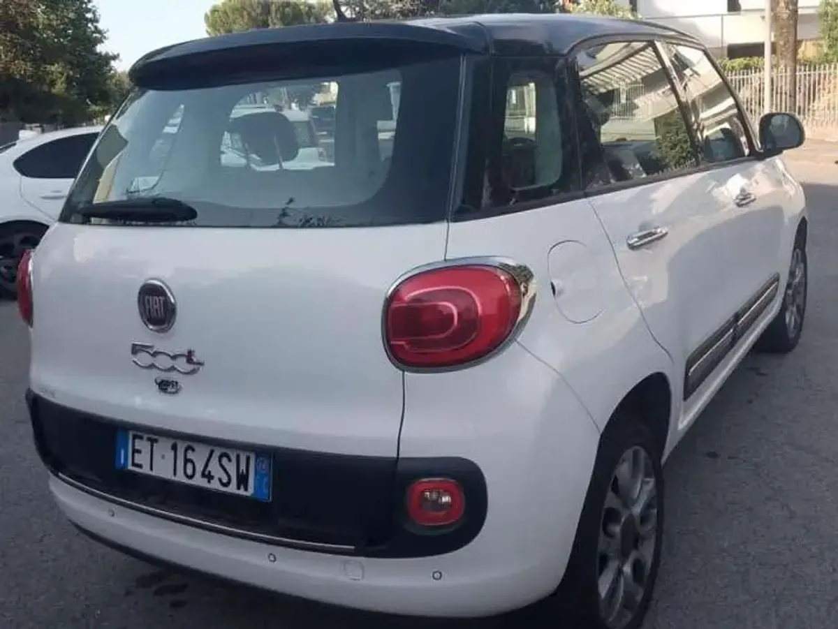 Usata Fiat 500L Lounge 80 CV (58 kW) 2014 Bianco Monovolume