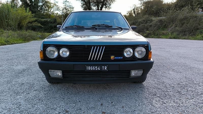 Käytetty Fiat Ritmo Abarth 130 HP (95 kW) 1983 Harmaa Viistoperä