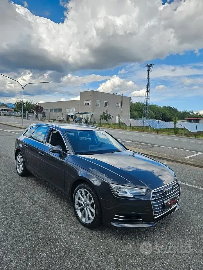 Usata Audi A4 Business 272 CV (200 kW) 2016 Nero Berlina