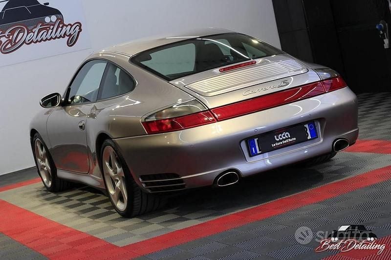 Usata Porsche 996 320 CV (235 kW) 2003 Grigio Coupé