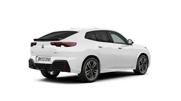 Nuova BMW X2 Performance 150 CV (110 kW) 2026 Alpin white pastello SUV