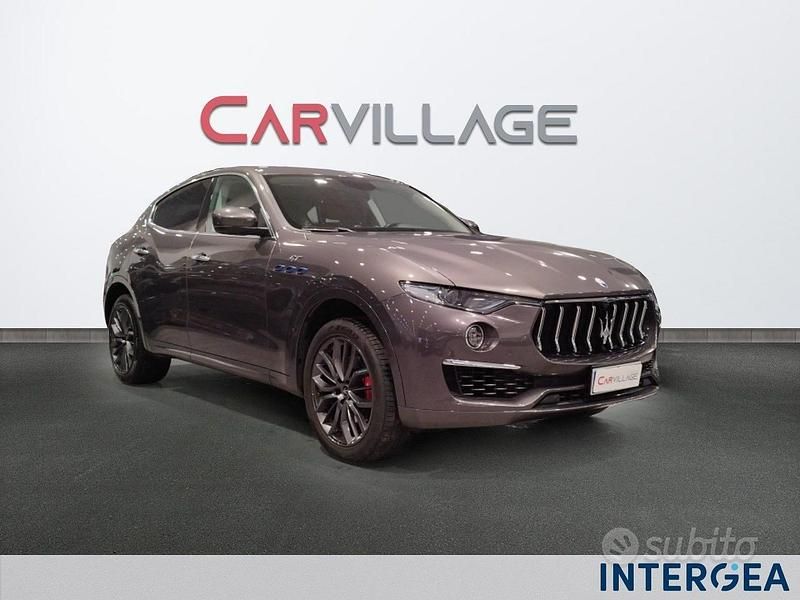 Usata Maserati Levante GT 330 CV (242 kW) 2022 Grigio SUV