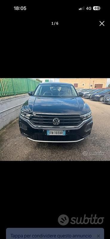 Usata VW T-Roc 150 CV (110 kW) 2018 Nero SUV