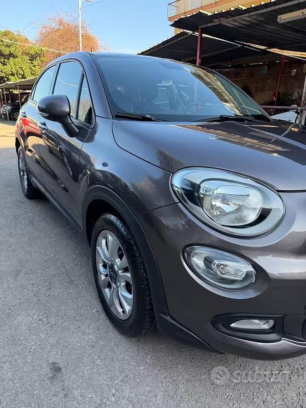 Usata Fiat 500X 120 CV (88 kW) 2017 Marrone SUV