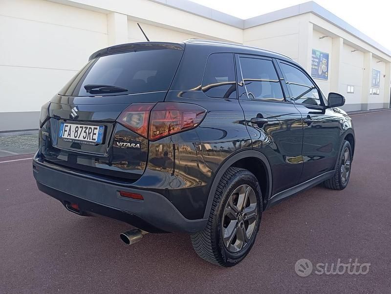 Usata Suzuki Vitara 2015 Nero SUV
