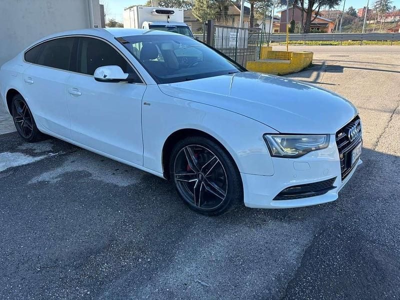 Bianco Usata 2013 Audi A5 Sportback Ambiente Due volumi | 8999 € (Ottimo prezzo) - Immagine 1/4