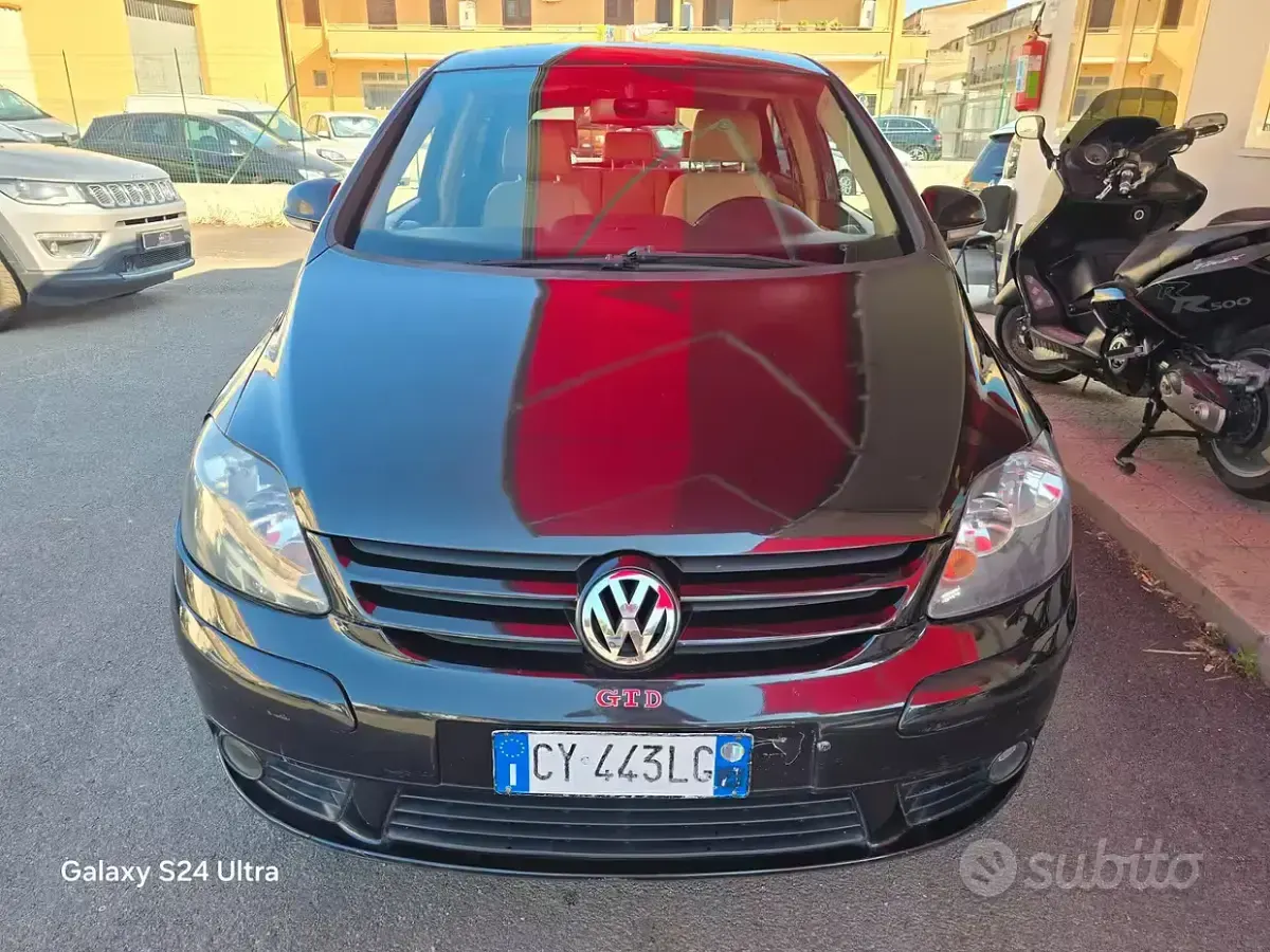 Usata VW Golf Plus Cross Comfortline 105 CV (77 kW) 2007 Nero Berlina
