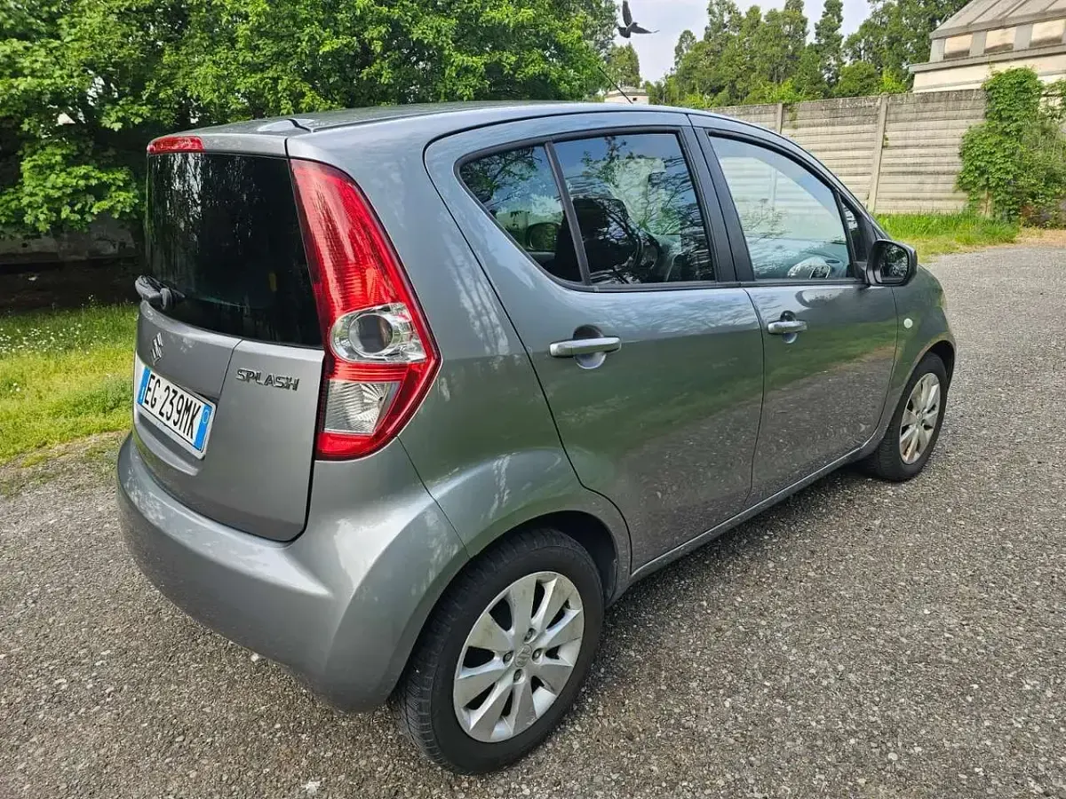 Second-hand Suzuki Splash GLS 65 CP (47 kW) 2010 Gri Hatchback