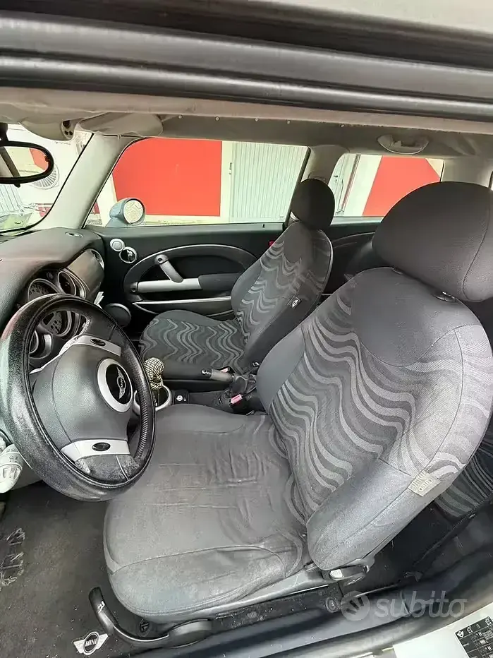 Usata Mini One D 75 CV (55 kW) 2003 Grigio Utilitaria