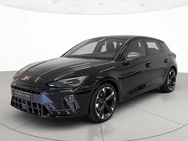 Nero midnight Usata 2025 Cupra Leon Tre volumi | 29.400 € (Buon prezzo) - Immagine 1/4