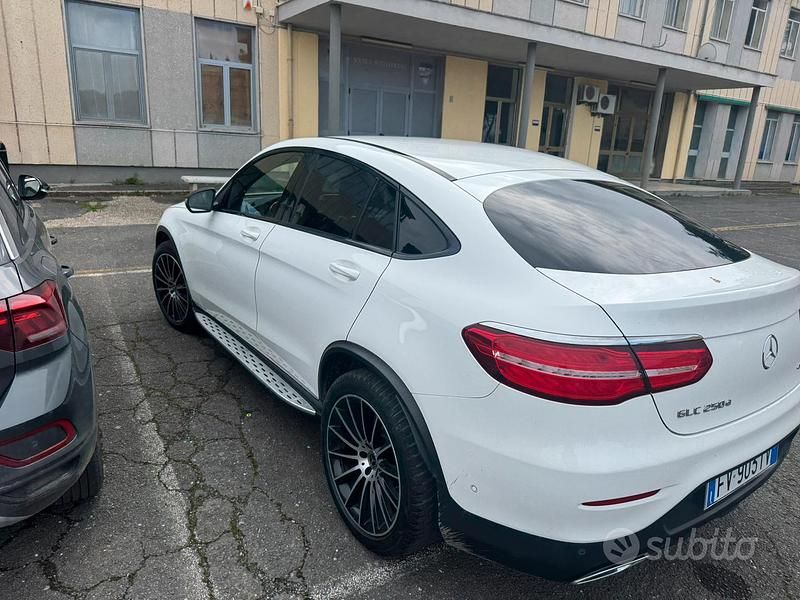 Usata Mercedes E250 AMG 2019 Bianco Coupé