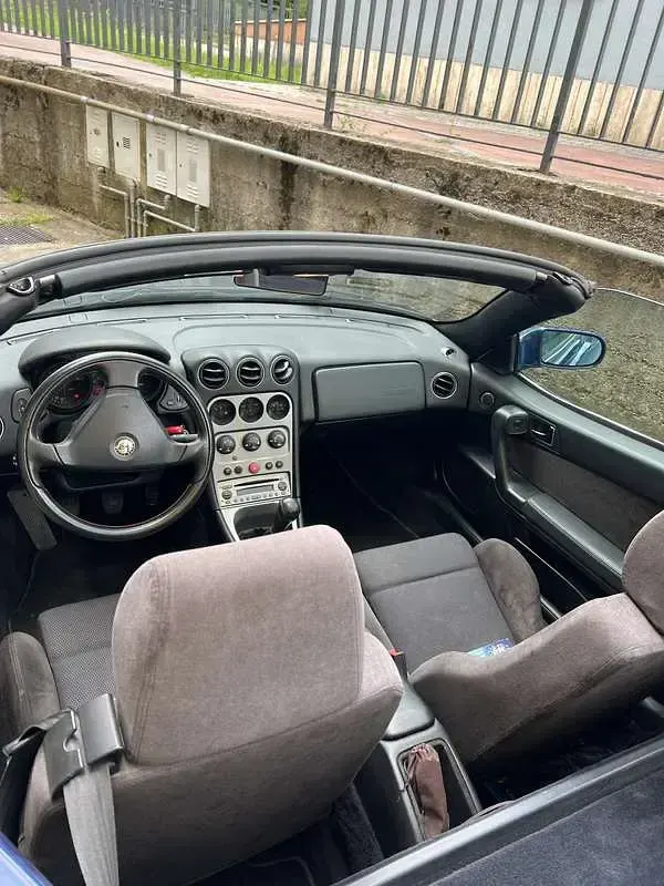 Usata Alfa Romeo Spider 165 CV (121 kW) 2005 Cabrio