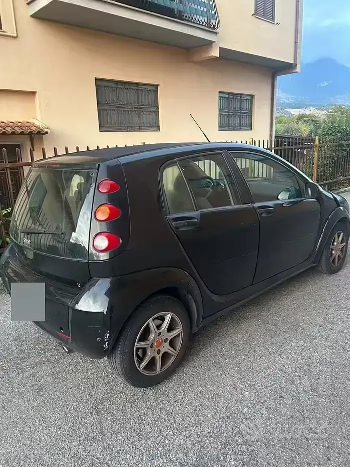 Usata Smart ForFour 75 CV (55 kW) 2006 Utilitaria