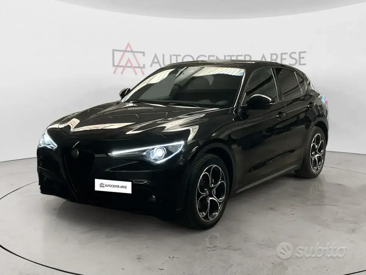Usata Alfa Romeo Stelvio Sprint 190 CV (139 kW) 2022 SUV