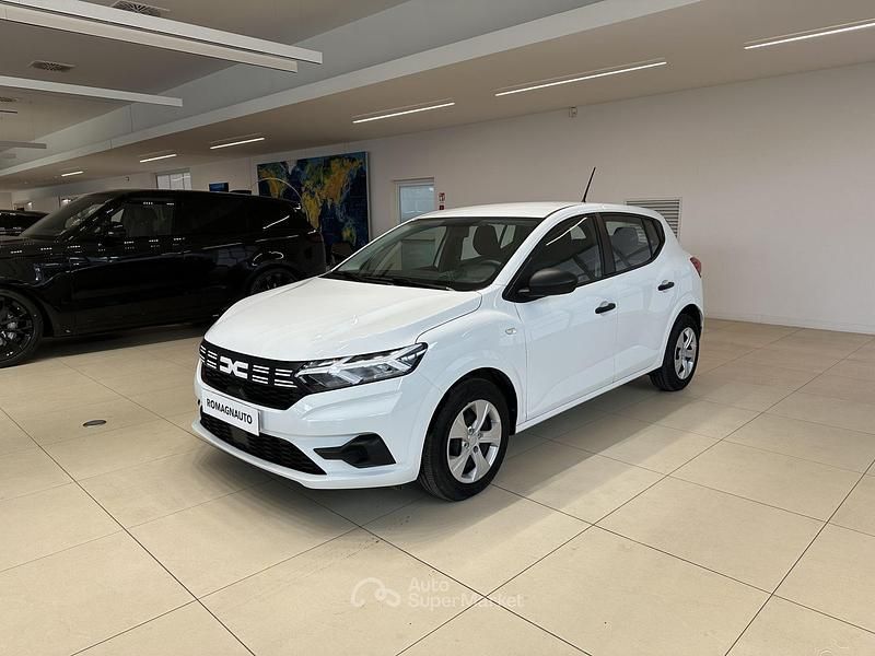 Usata Dacia Sandero Essentiel 67 CV (49 kW) 2024 Bianco Utilitaria