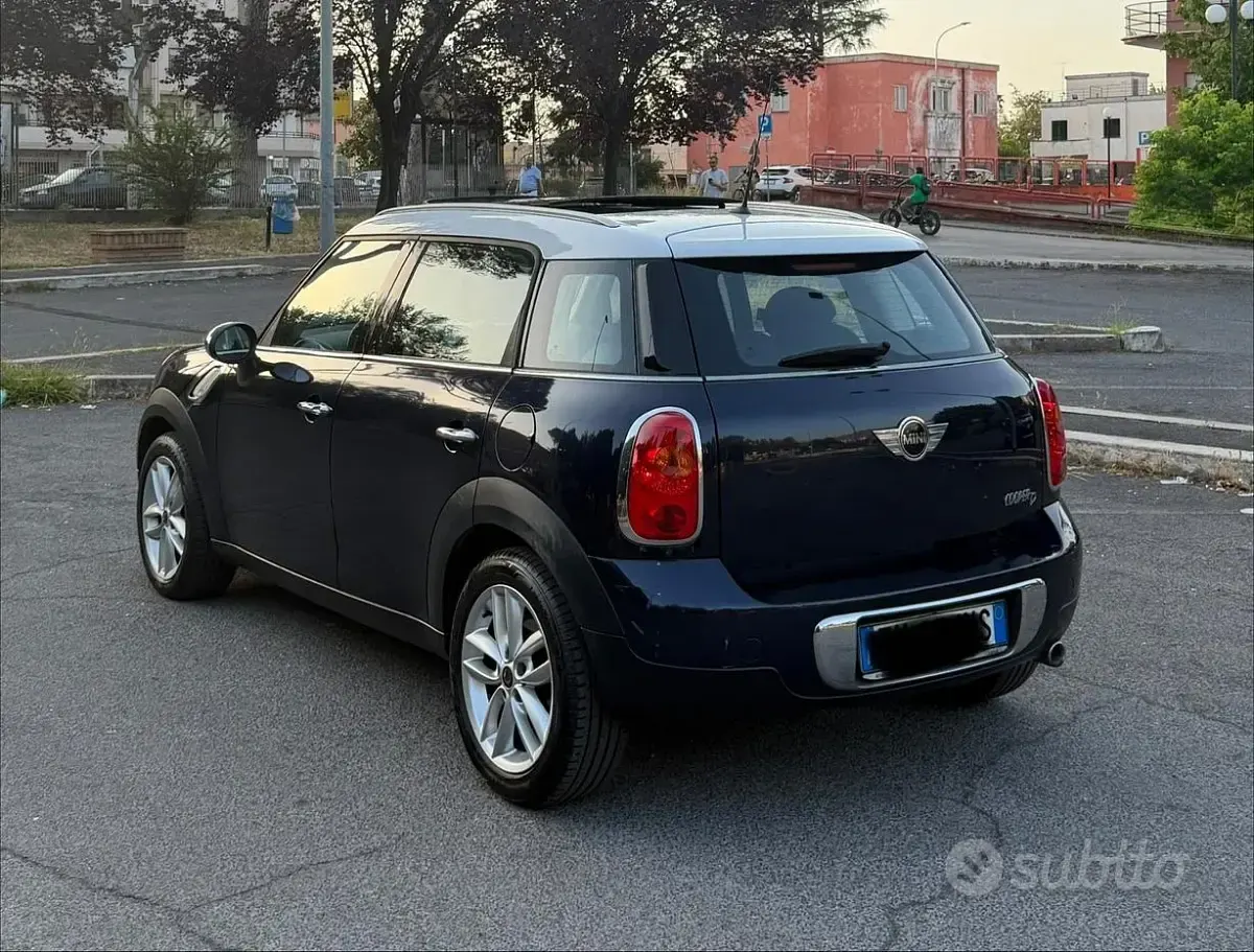 Usata Mini Cooper Countryman 111 CV (81 kW) 2012 Bluazzurro SUV