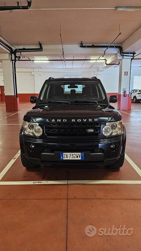 Blu Usata 2012 Land Rover Discovery 4 HSE SUV | 14.900 € (Buon prezzo) - Immagine 1/4