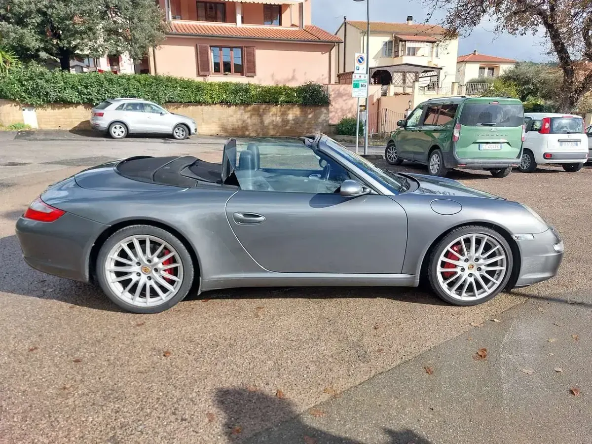 Usata Porsche 911 Carrera S Cabriolet 355 CV (261 kW) 2007 Grigio Cabrio