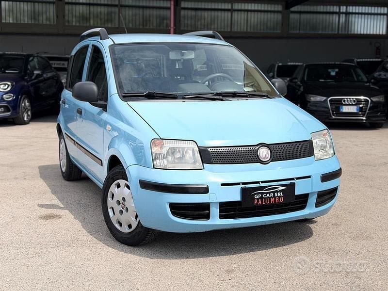 Usata Fiat Panda Dynamic 69 CV (50 kW) 2011 Blu Utilitaria